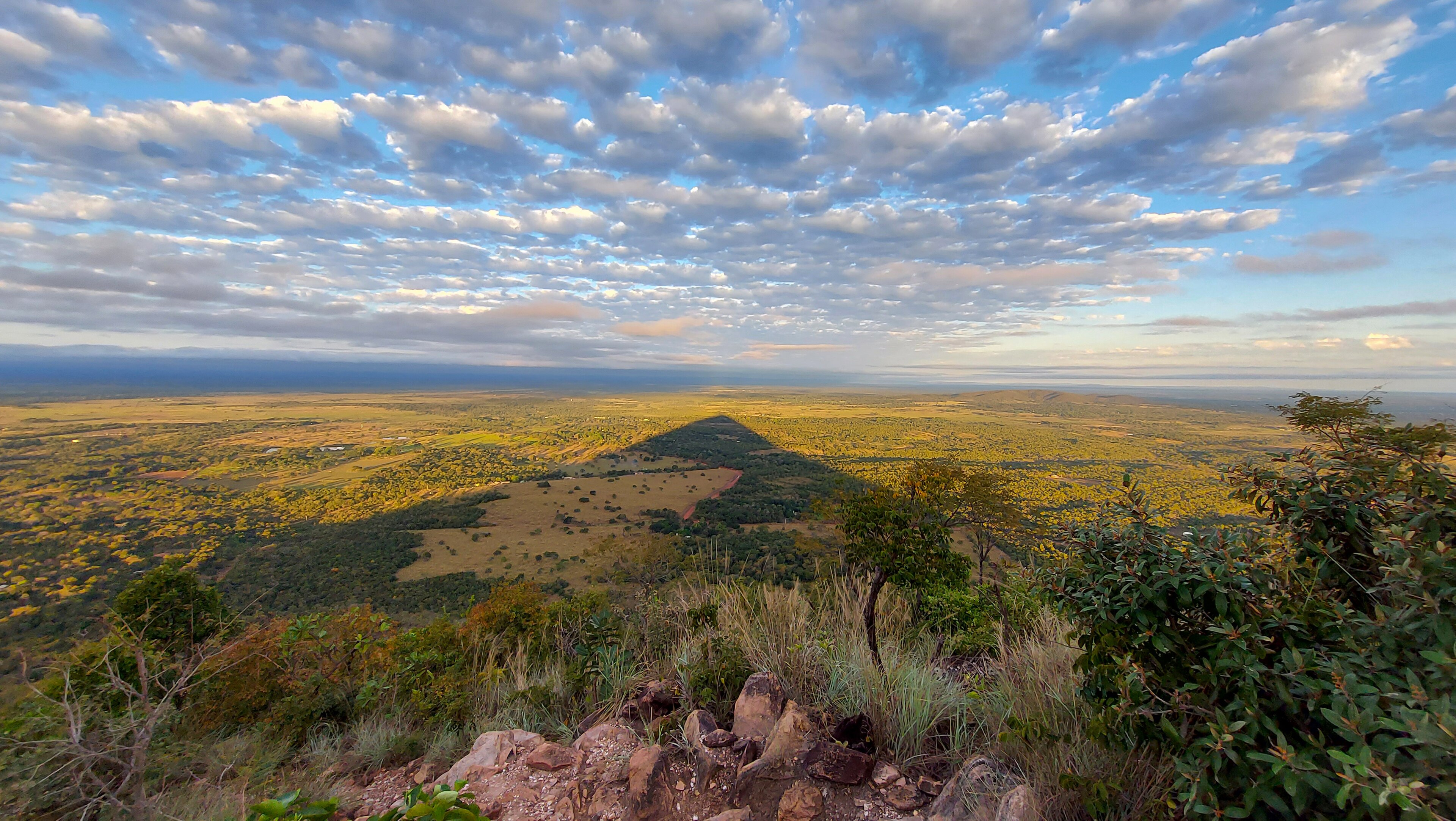 Monumento Natural Morro de Santo Antônio — Cerrado